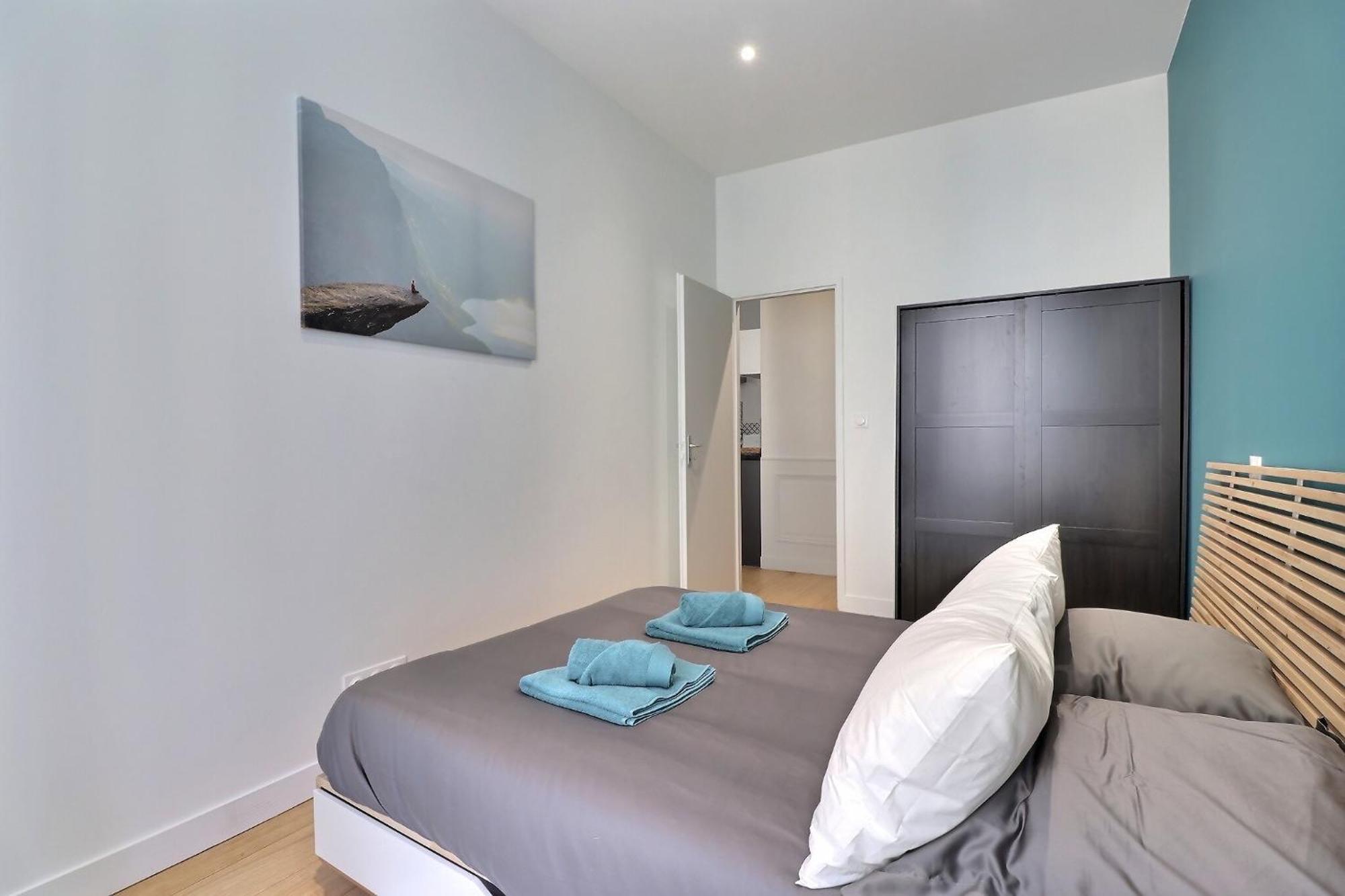 Appartement De Standing Pour 6 Refait A Neuf Lyon Exterior foto